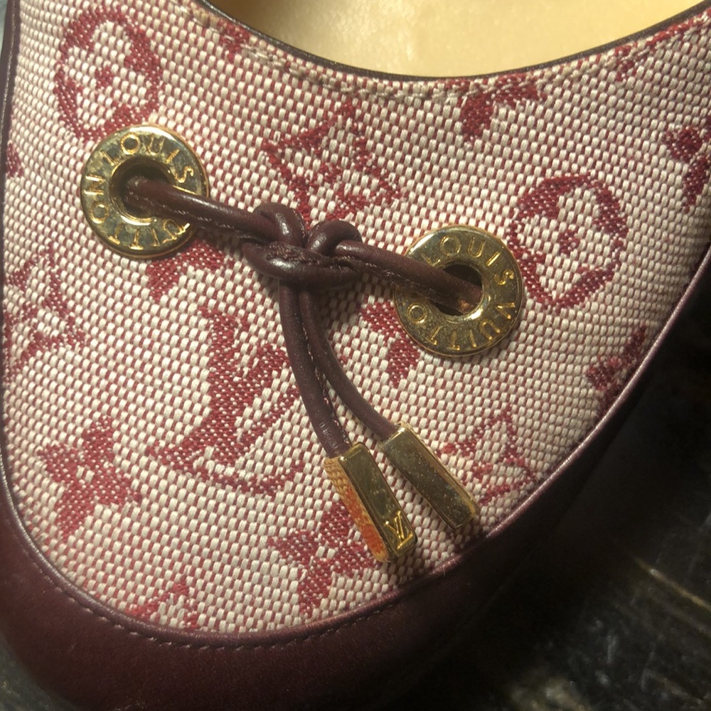 Louis Vuitton heels - Picture 5 of 11